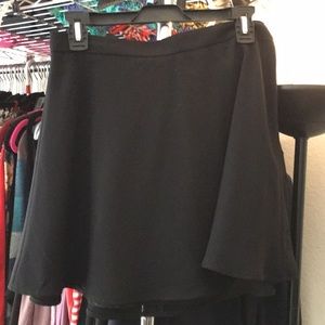 Black flowy mini skirt - never worn